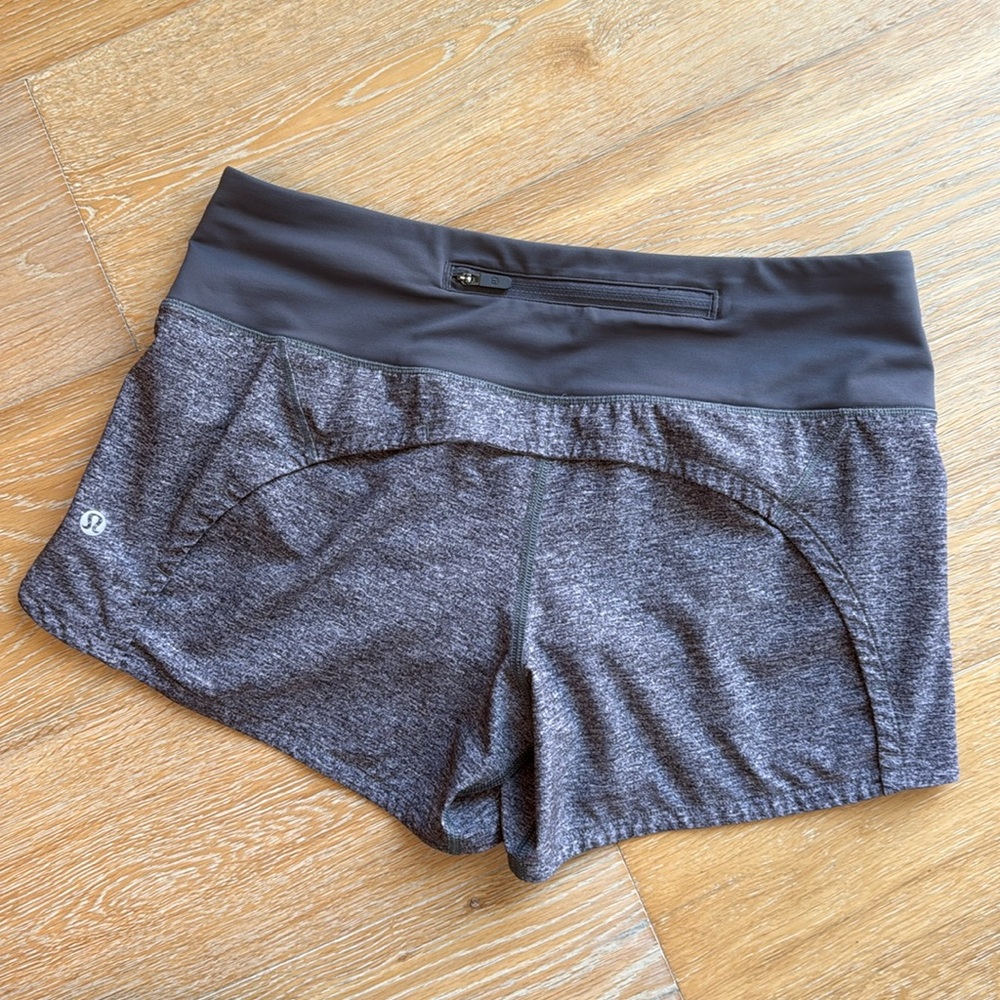 Lululemon Run Times shorts 4 gray heather speed up liner pockets zipper lk new